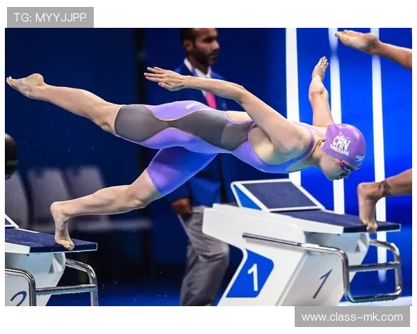 布鲁克·汉森短距离蛙泳强势夺冠，展现惊人爆发力